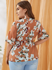 Plus Size Floral Print V-neck Short Sleeve Holiday Casual Blouse