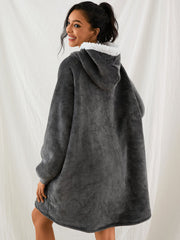 Women's Plush Oversized Blanket Hoodie with Zipper & Kangaroo Pocket - Warm Sleepwear Robe