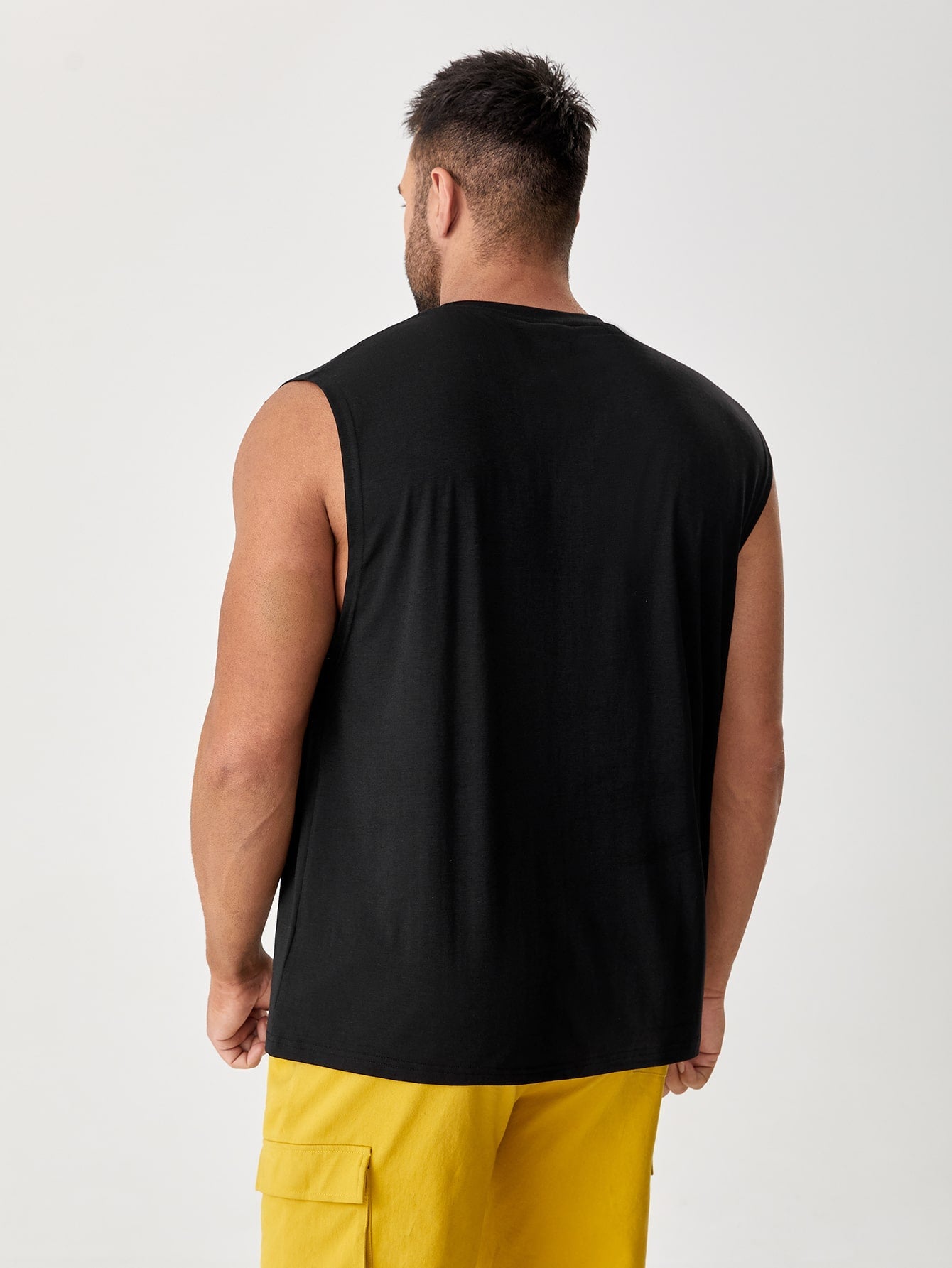 Men's Casual Solid Sleeveless Tank Top, Round Neck, Slight Stretch Fabric