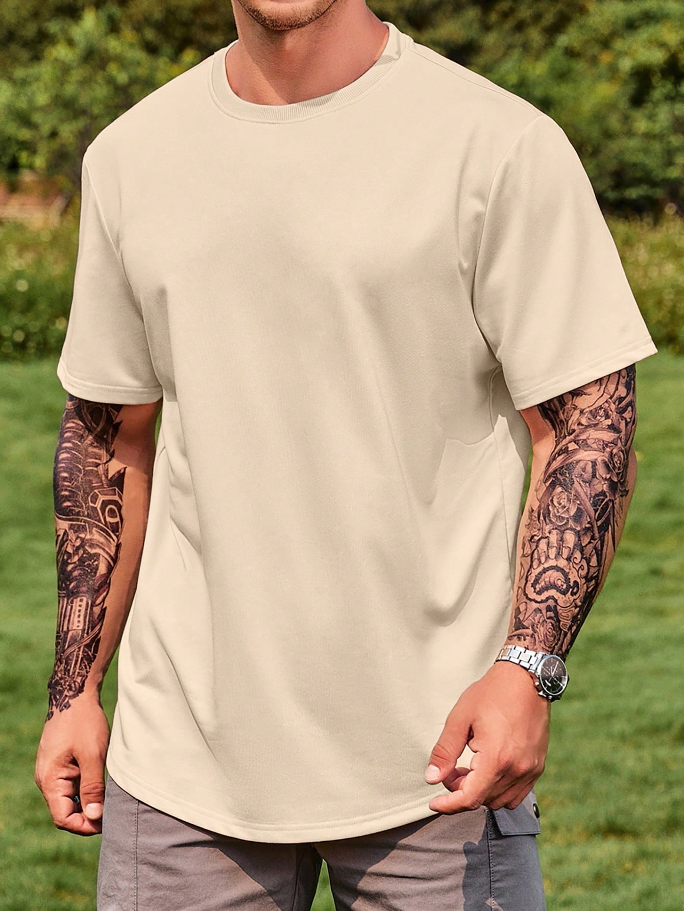 Men's Casual Solid Round Neck Tee, Short Sleeve, Regular Fit, Knitted Fabric