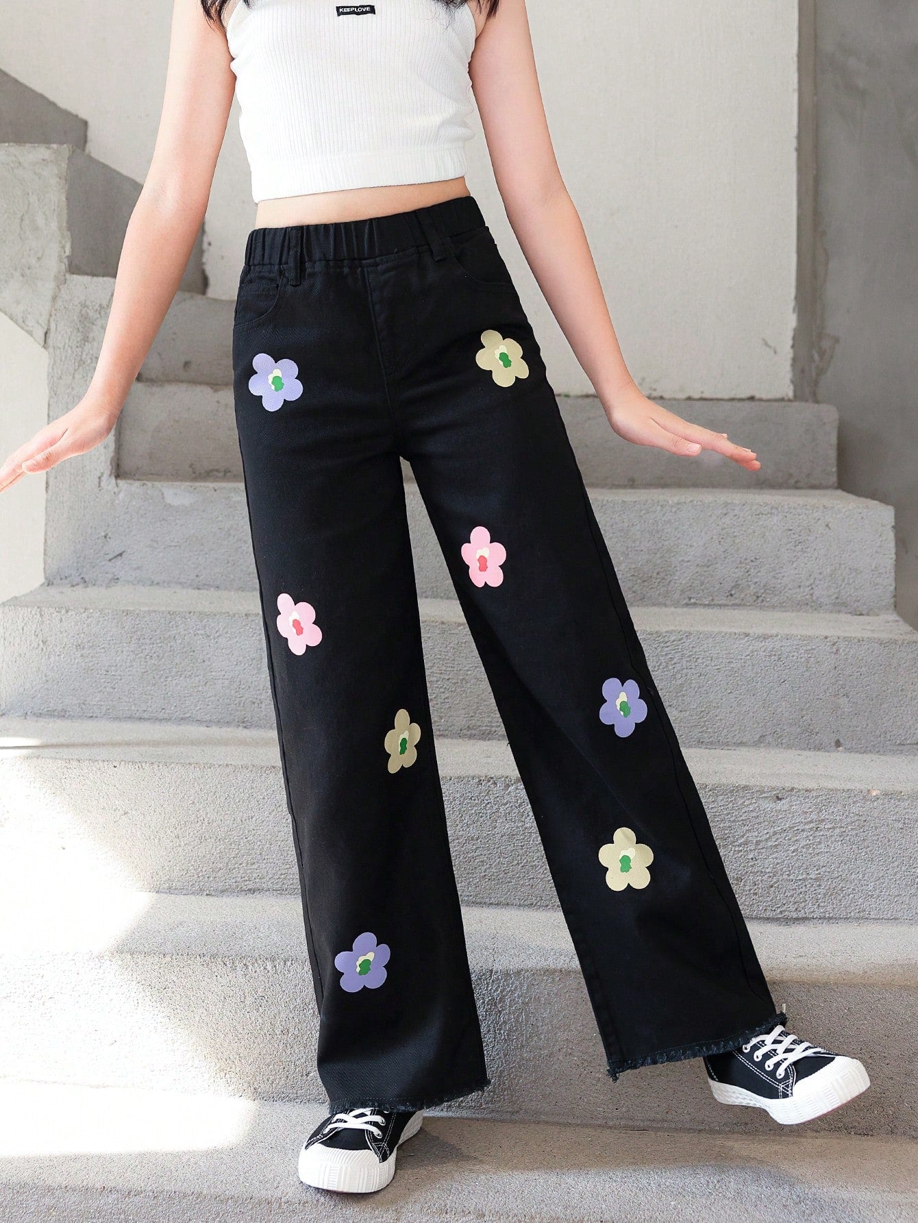 Tween Girl Floral Print Wide Leg Jeans - Elastic Waist, Pockets, 100% Cotton Denim