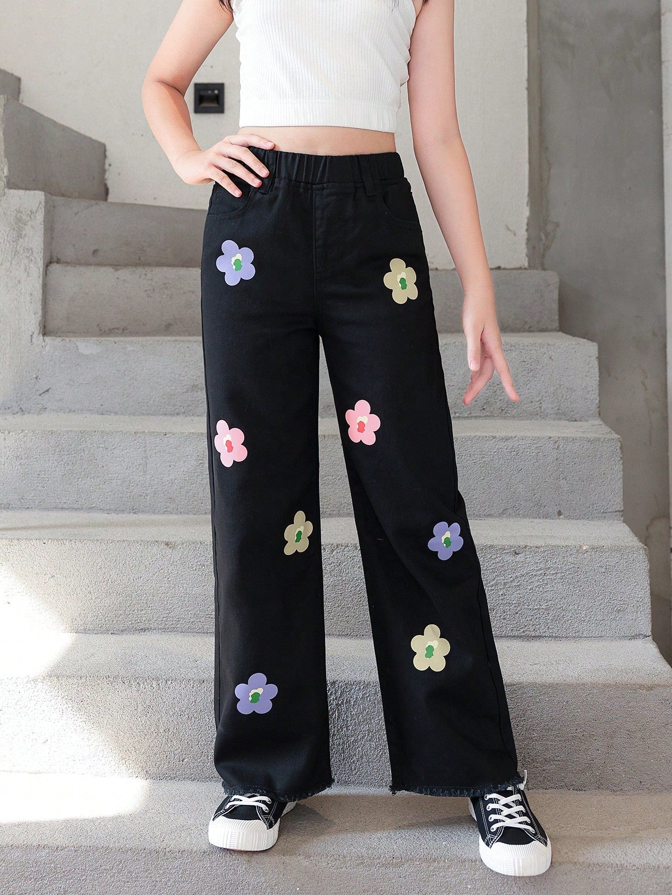 Tween Girl Floral Print Wide Leg Jeans - Elastic Waist, Pockets, 100% Cotton Denim