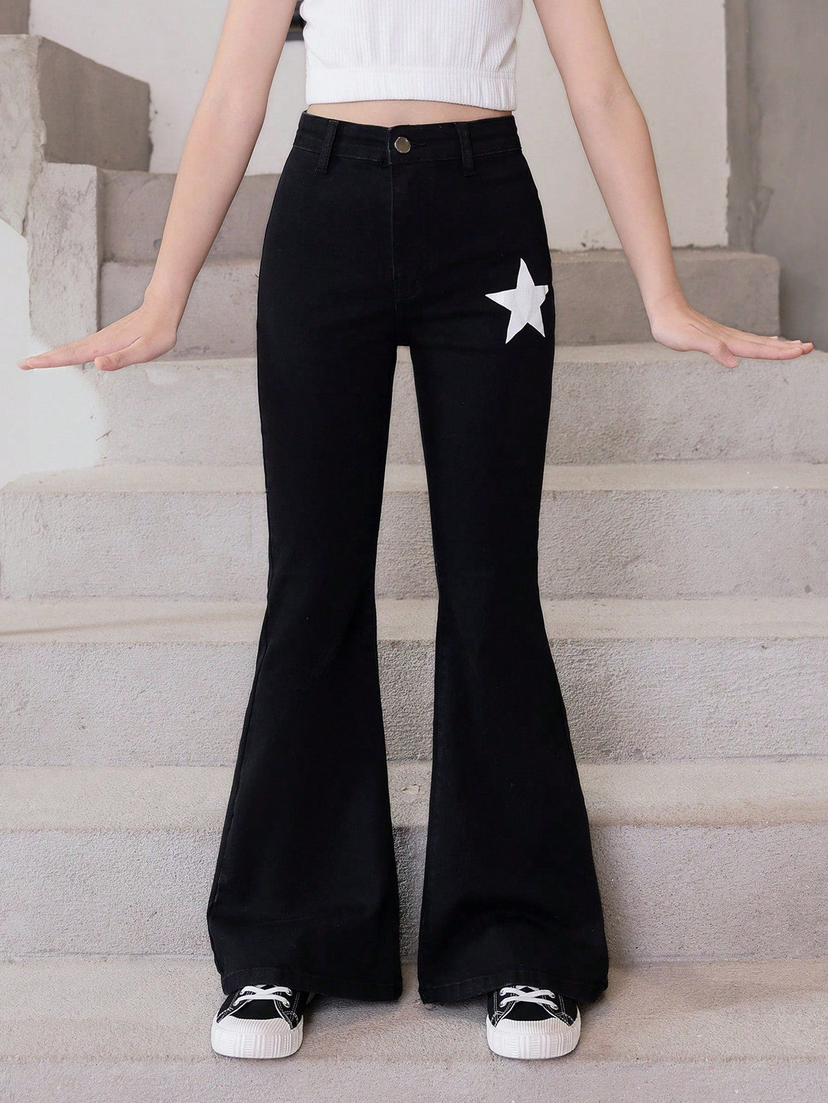 Tween Girl Fashionable Star Pattern Washed Denim Bell-Bottoms - Slimming, Flare Leg, Zipper Fly