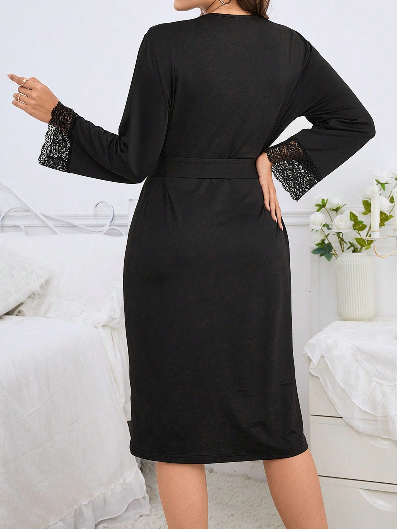 Women's Patchwork Lace Belted Robe