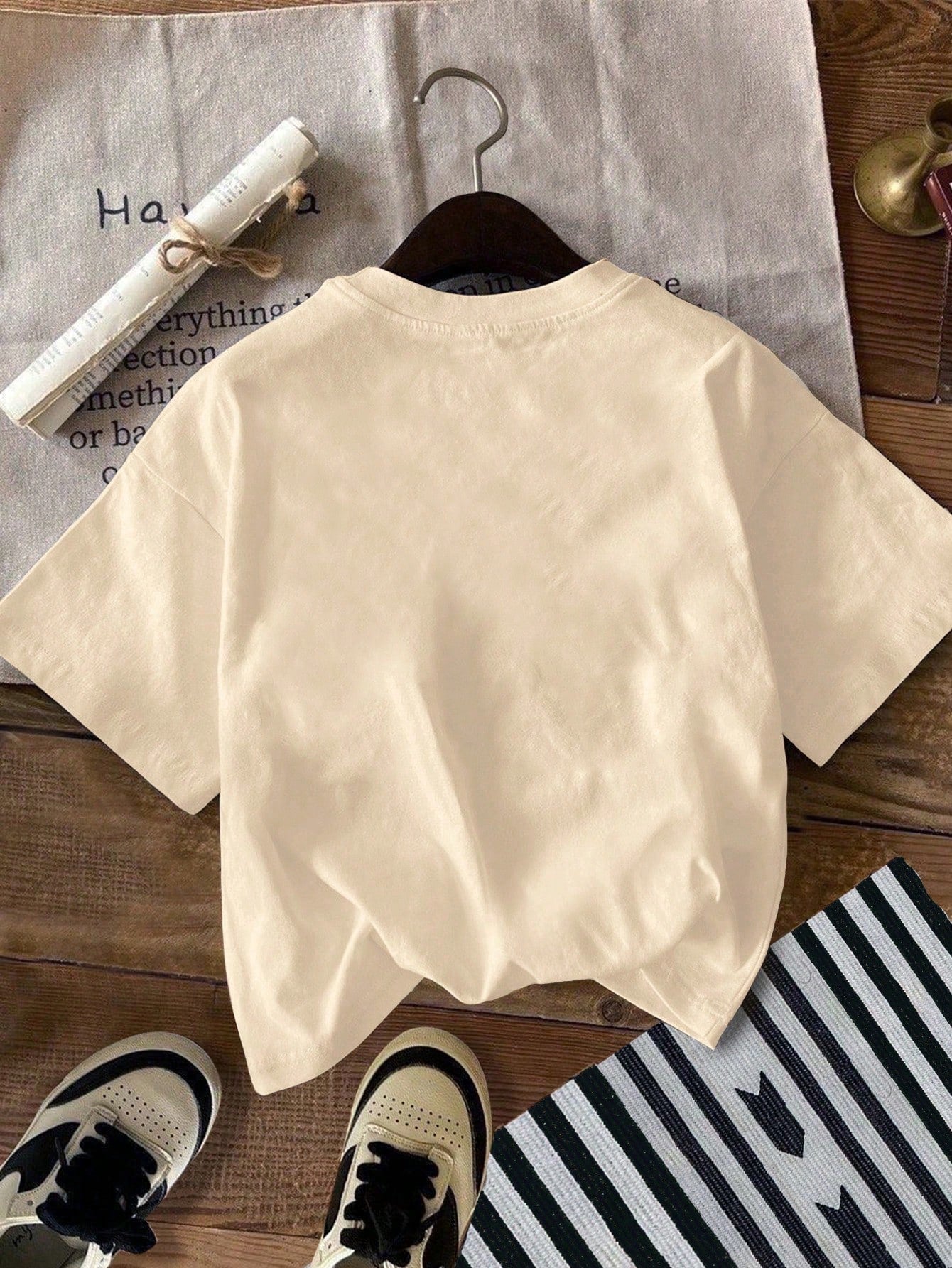 Tween Girl Casual Short Sleeve T-Shirt with Letter Pattern - Summer, Loose Fit, Round Neck