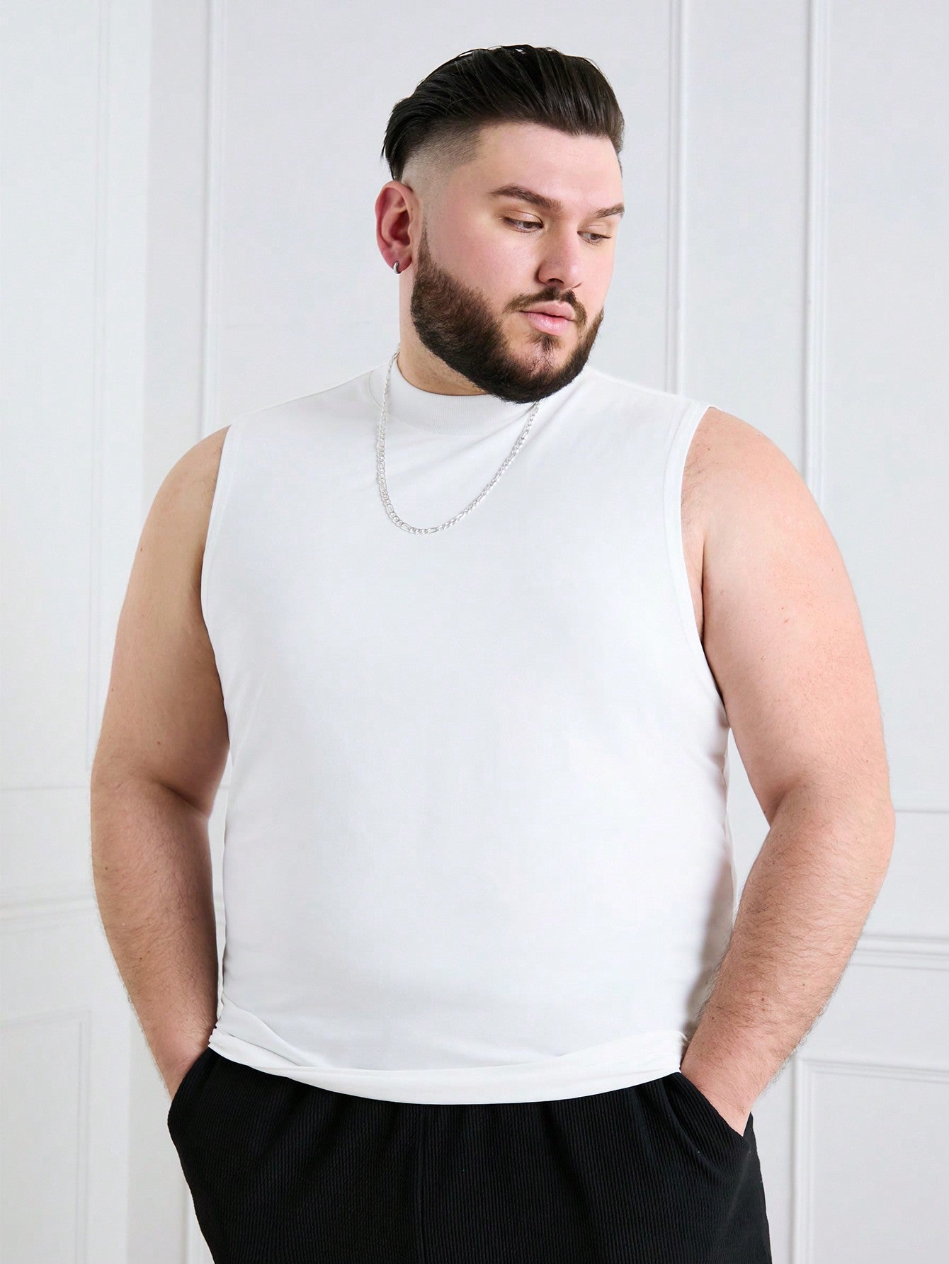 Men's Plus Size Casual Solid Sleeveless Tank Top, Round Neck