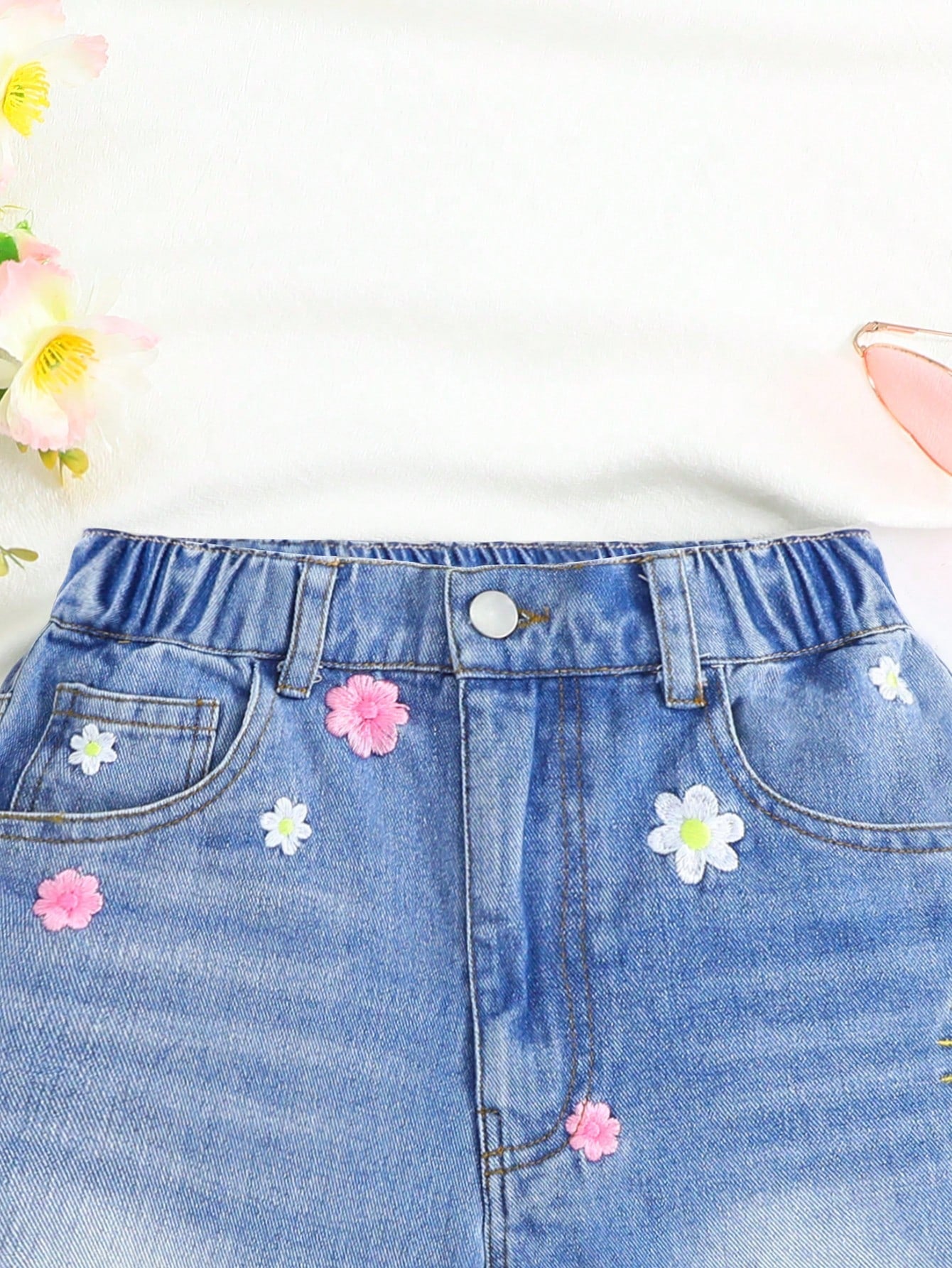 Tween Girl's Casual Denim Shorts - Flower Embroidery, Pockets, Elastic Waist