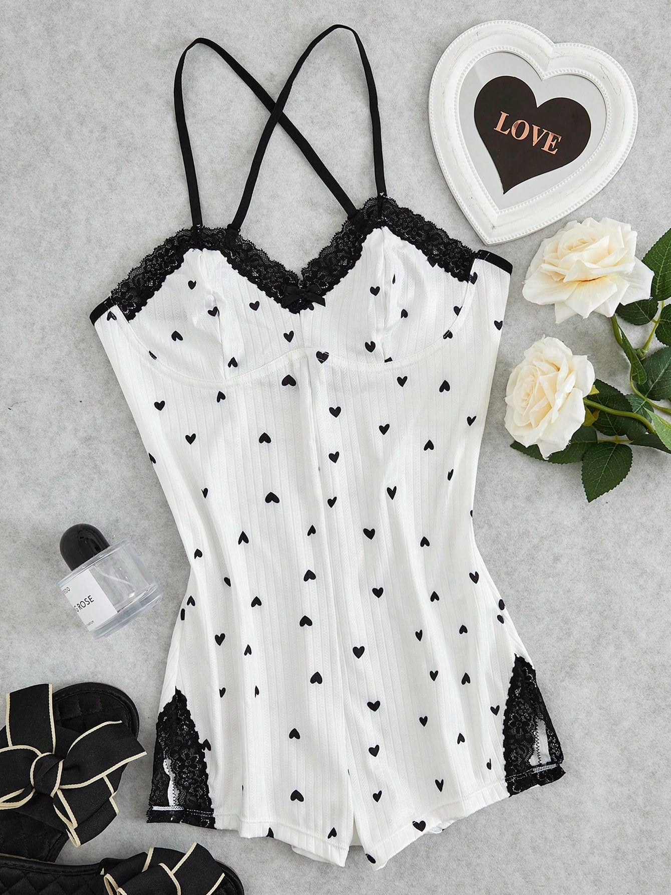 Women's Contrast Lace Cami Romper With Heart Print