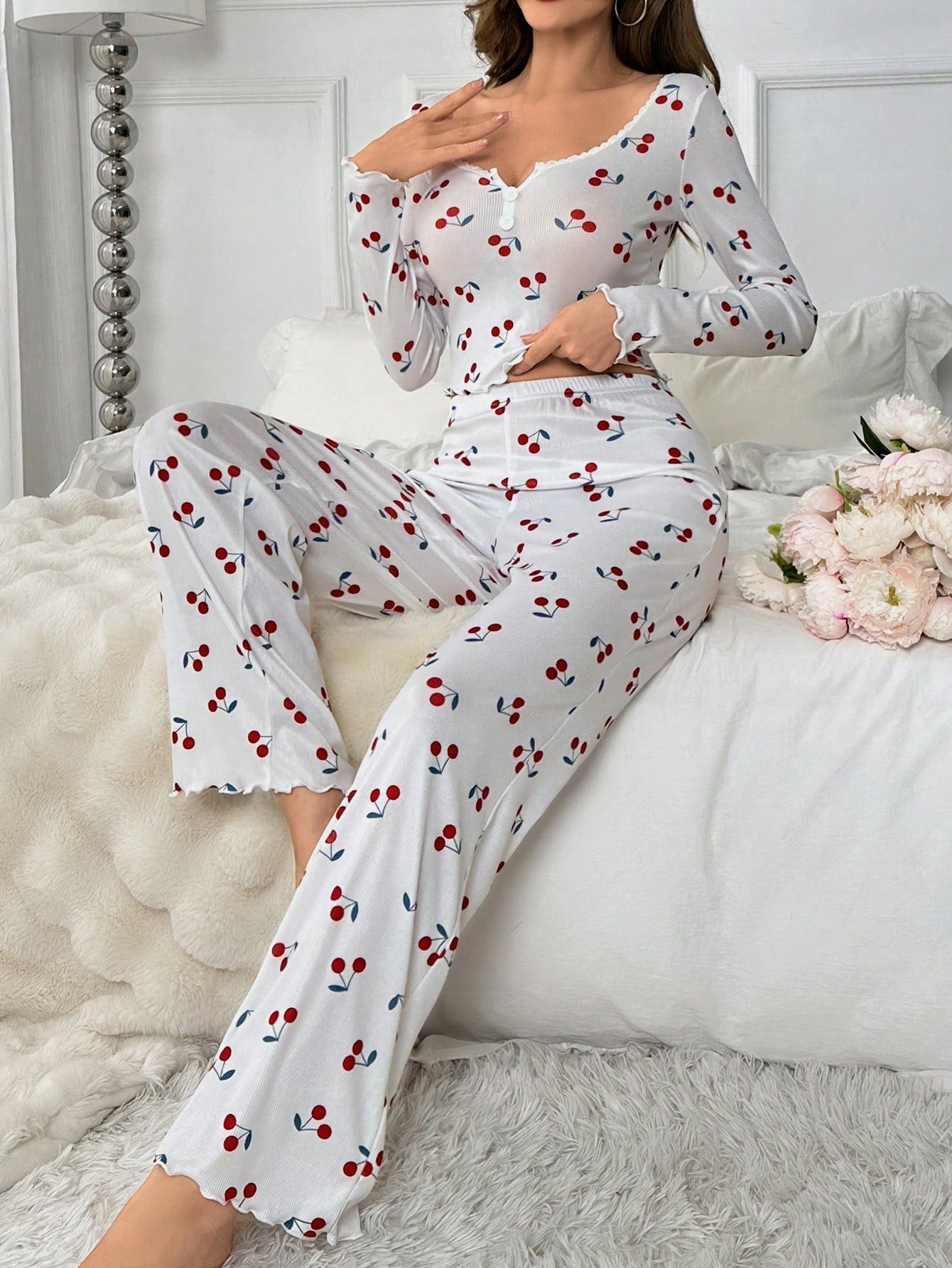 Ditsy Floral Print Lettuce Trim PJ Set / Pajama Set