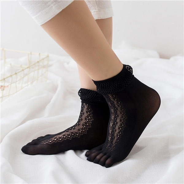 Women Summer Mesh Breathable Five Toe Socks Absorbent Sweat Short Socks