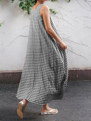 Women Casual Sleeveless Plaid Side Pocket Loose Maxi Dress