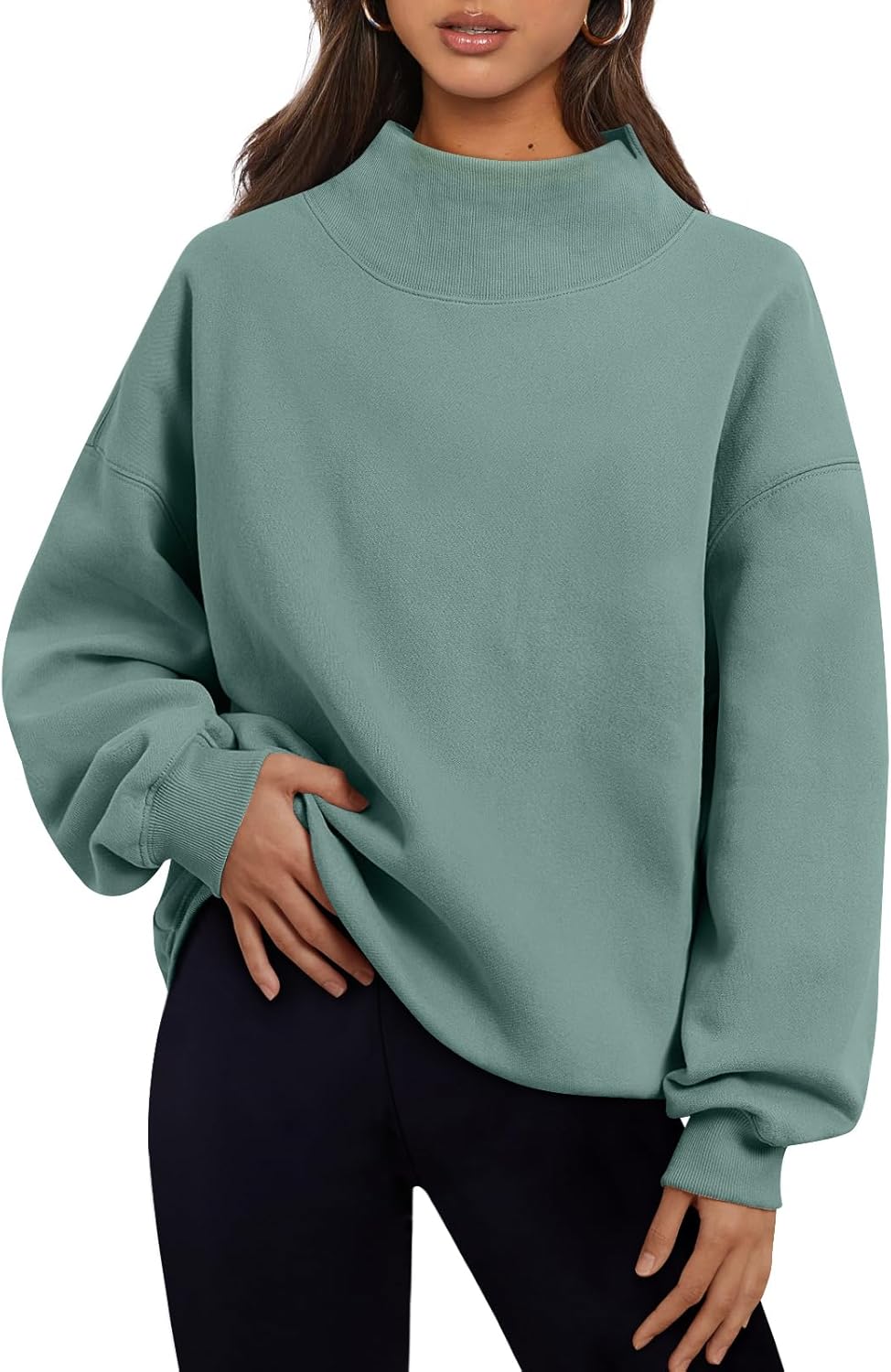 Women's Turtleneck Sweatshirt - Oversized Drop Shoulder Pullover with Fleece Lining