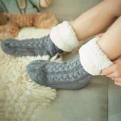 Women Winter Thickening Warm Casual Socks Non-Slip Silicone Middle Tube Socks