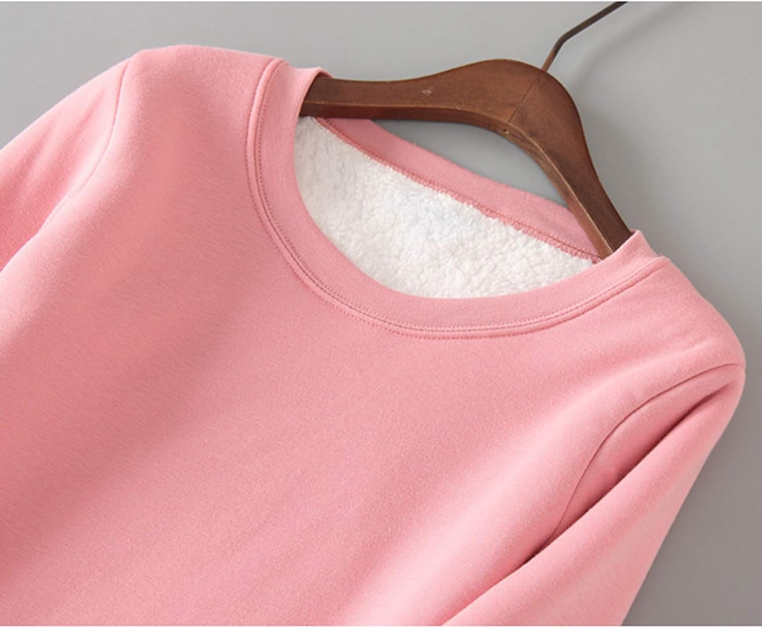 Women's Sherpa-Lined Fleece Sweatshirt - Cozy Crewneck Pullover for Lounge & Sport