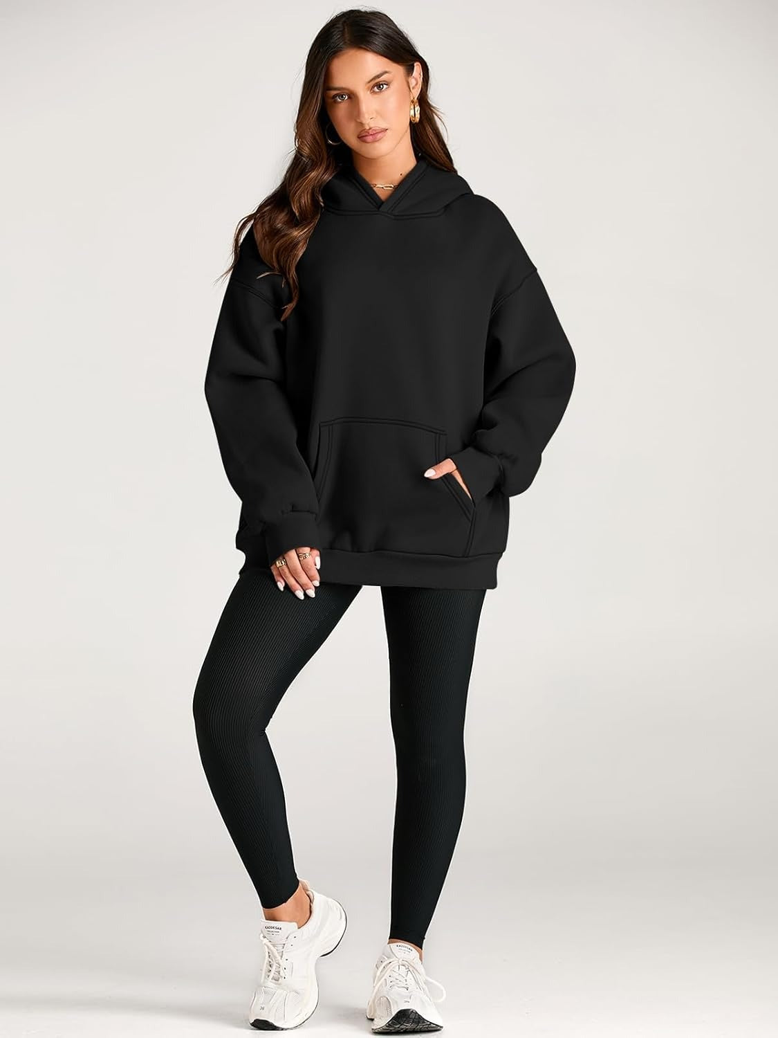 Women’s Oversized Fleece Hoodie – Cozy Pullover Sweatshirt with Pocket for Fall & Winter