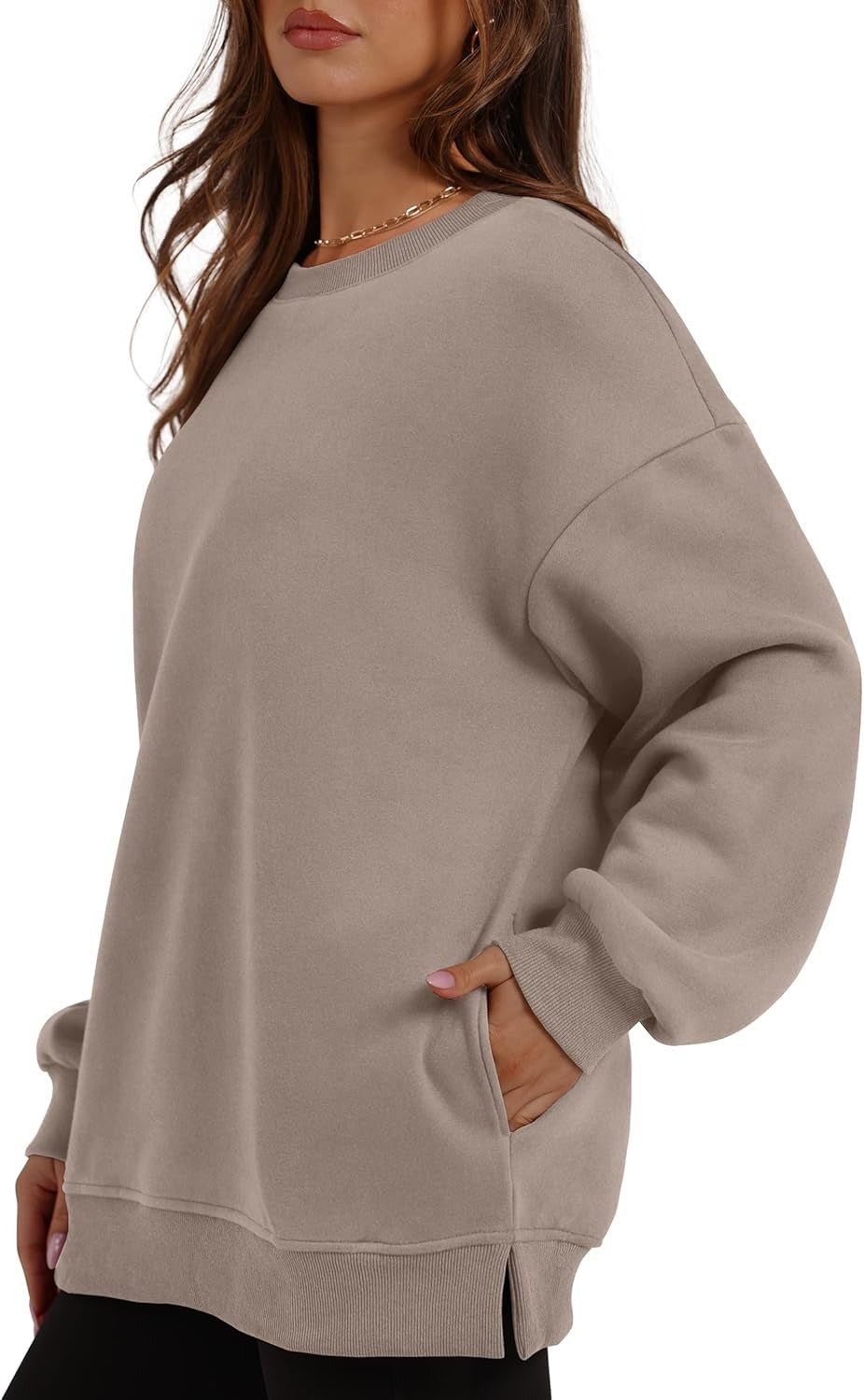 Women's Oversized Crewneck Sweatshirt - Fall Fashion Fleece Pullover with Pockets