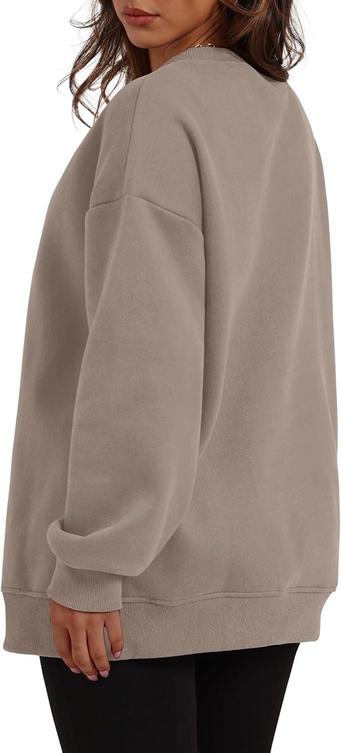 Women's Oversized Crewneck Sweatshirt - Fall Fashion Fleece Pullover with Pockets