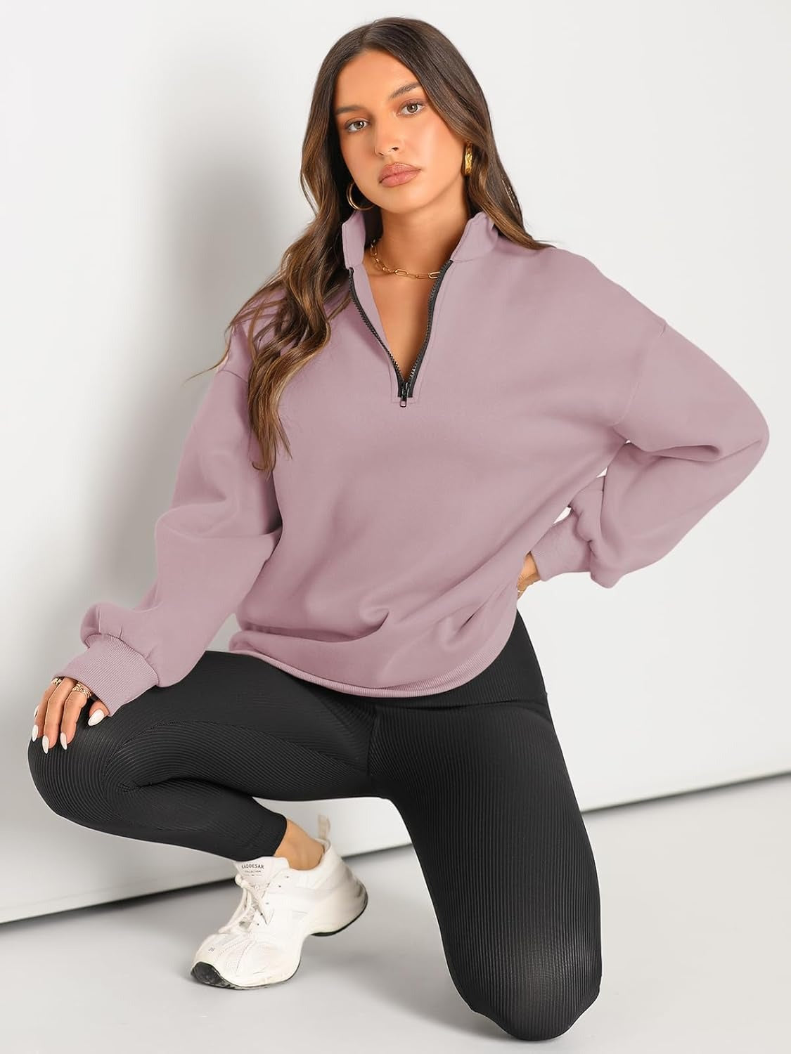 Women’s Oversized Half-Zip Pullover – Cozy Fleece Hoodie with Drop Shoulder & Quarter-Zip Design – Casual Fall and Winter Sweatshirt