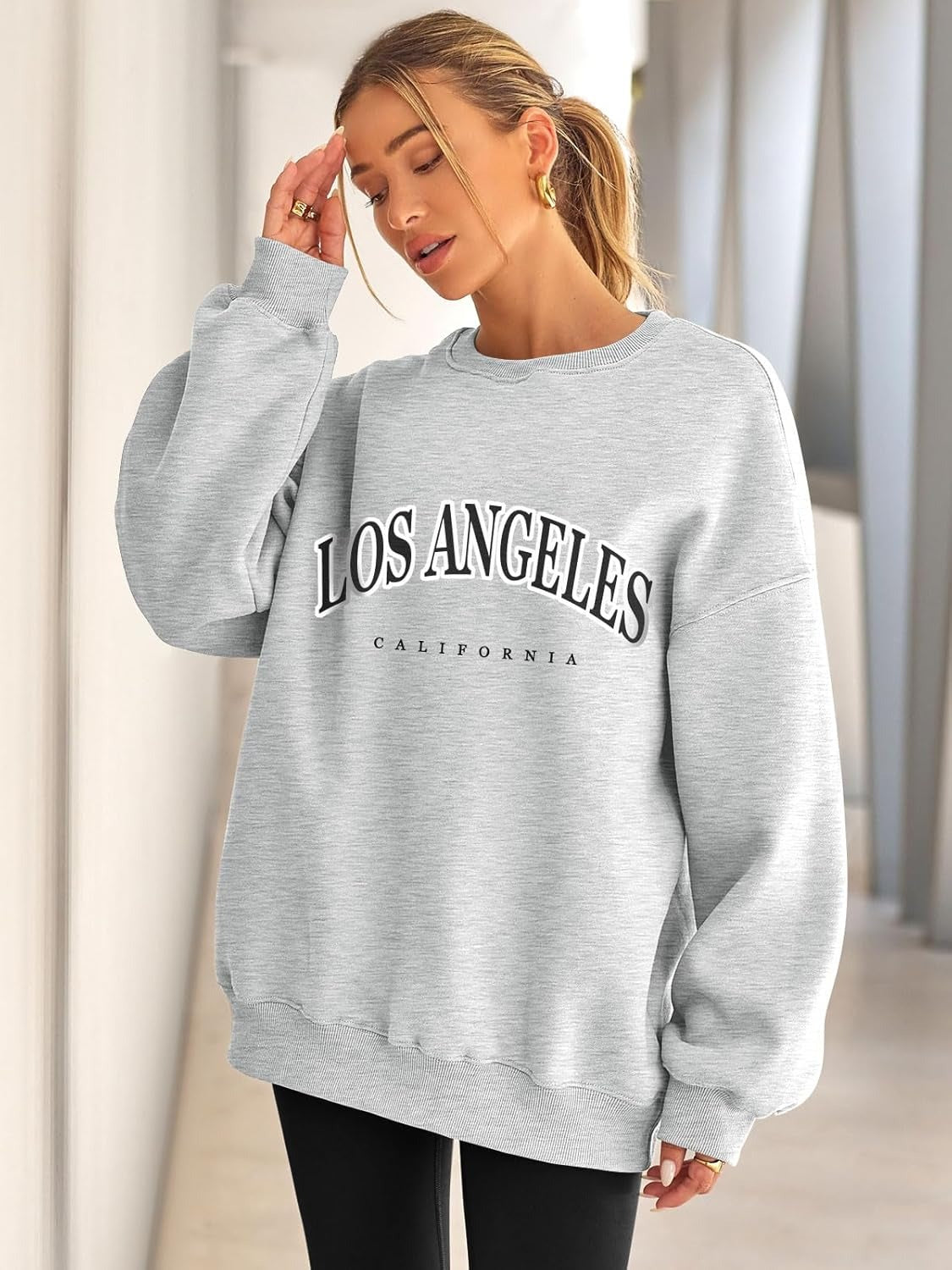 Women's Oversized Fleece Sweatshirt - Fall/Winter Casual Crewneck Pullover Top