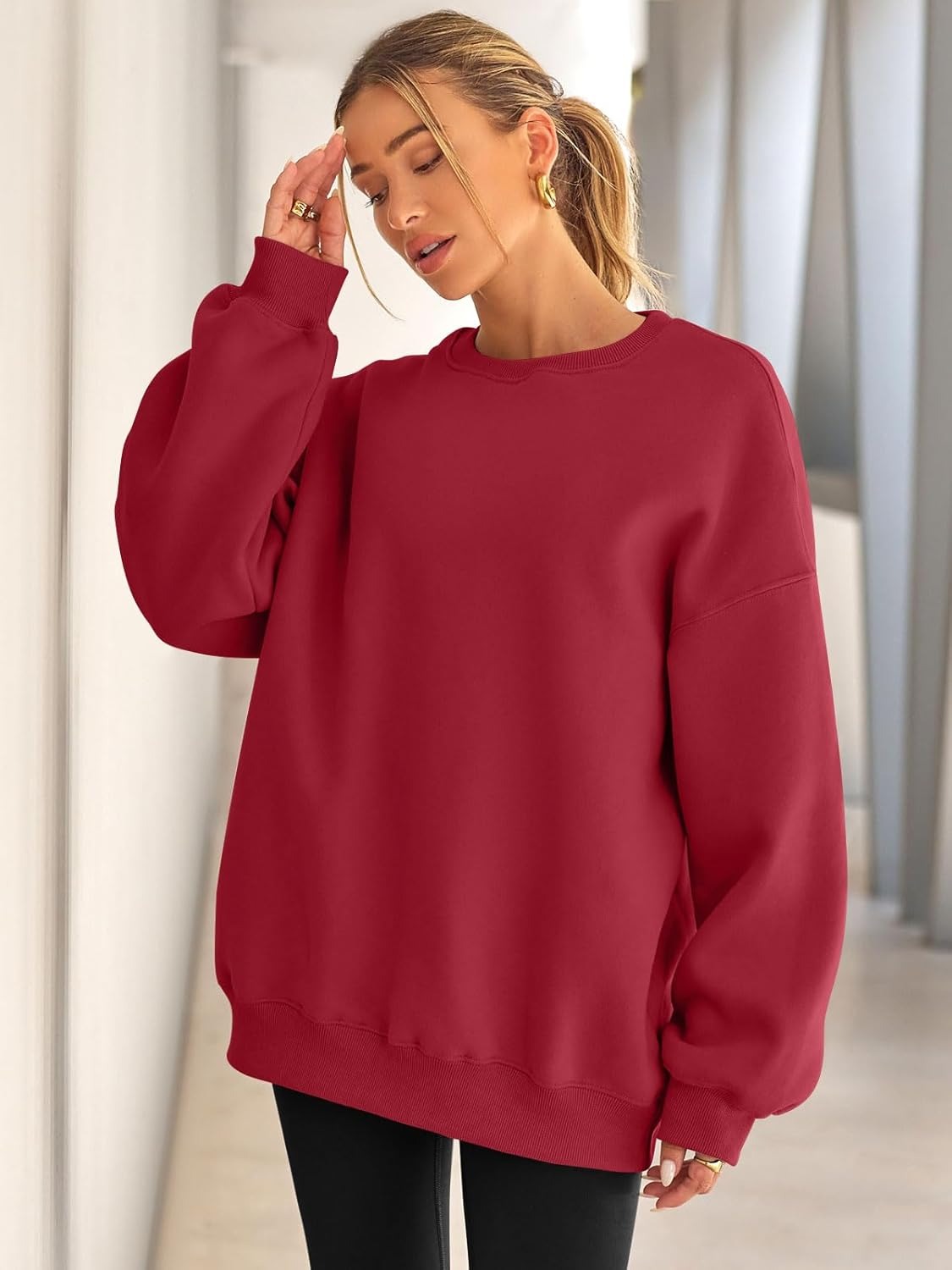 Women's Oversized Fleece Sweatshirt - Fall/Winter Casual Crewneck Pullover Top