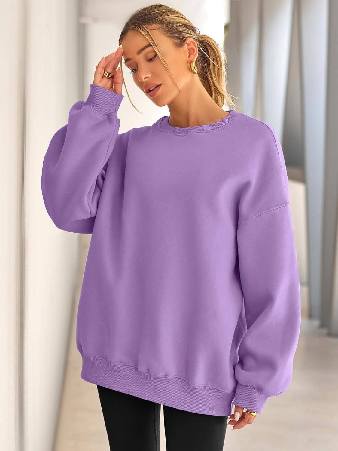 Women's Oversized Fleece Sweatshirt - Fall/Winter Casual Crewneck Pullover Top