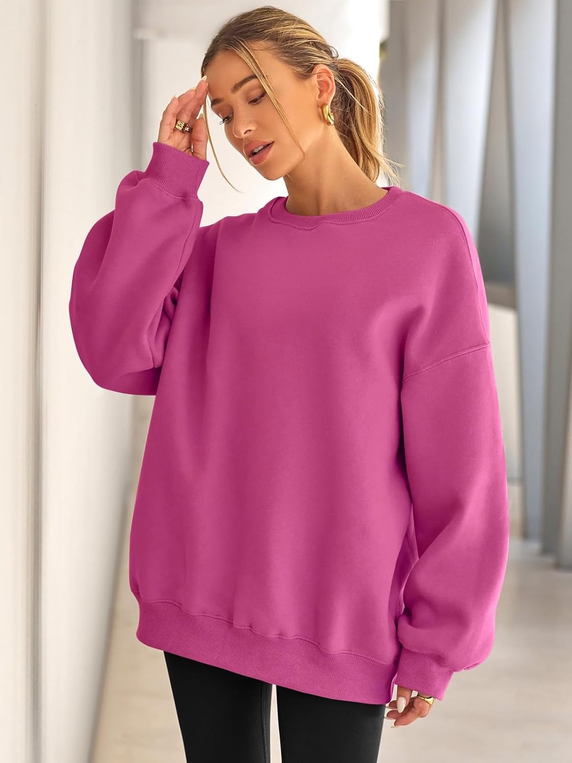 Women's Oversized Fleece Sweatshirt - Fall/Winter Casual Crewneck Pullover Top