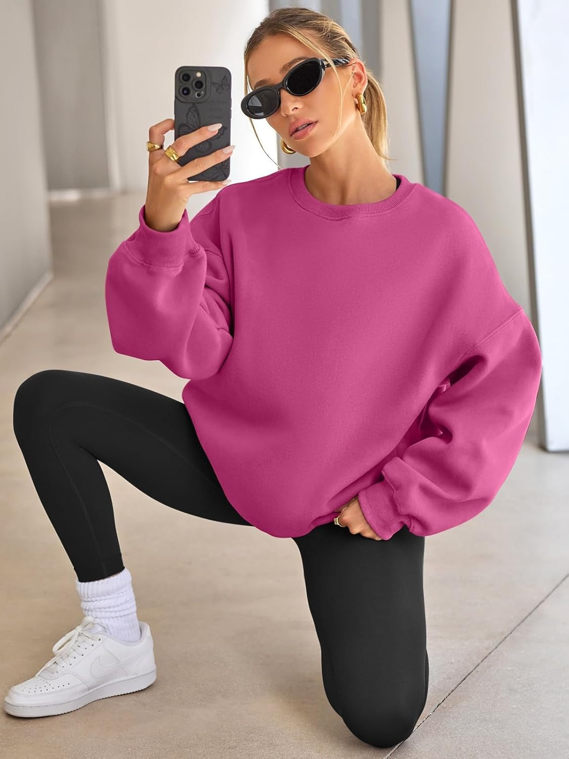 Women's Oversized Fleece Sweatshirt - Fall/Winter Casual Crewneck Pullover Top