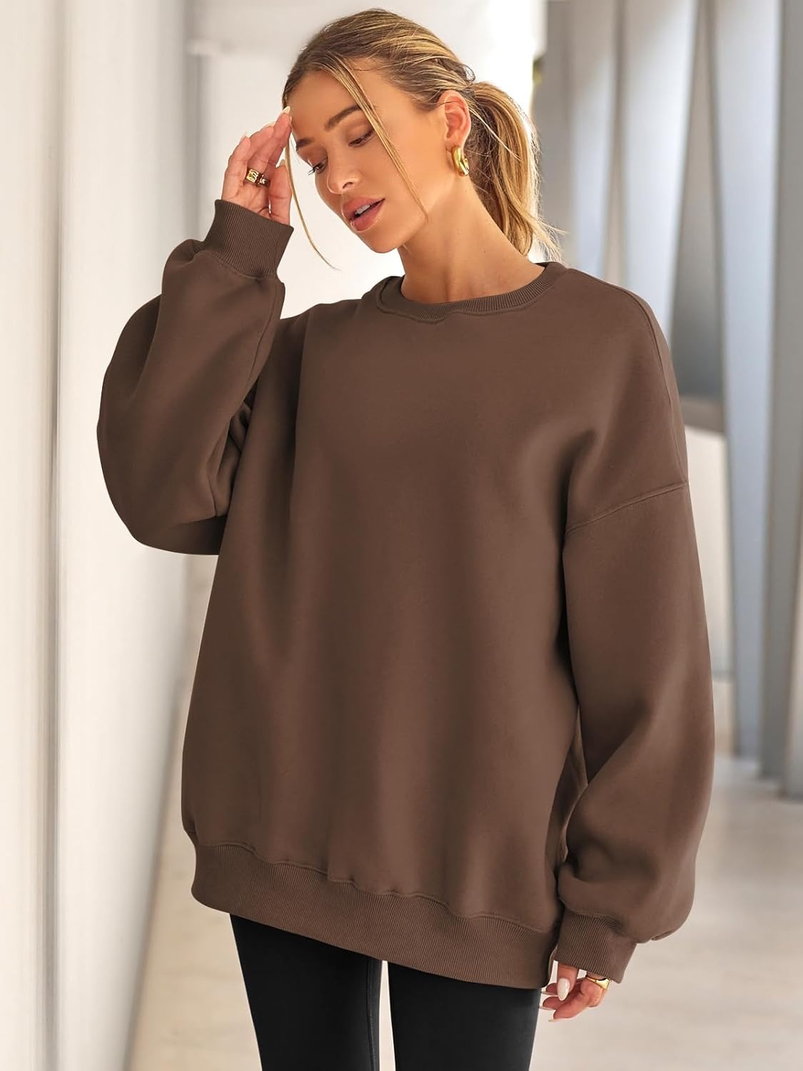 Women's Oversized Fleece Sweatshirt - Fall/Winter Casual Crewneck Pullover Top