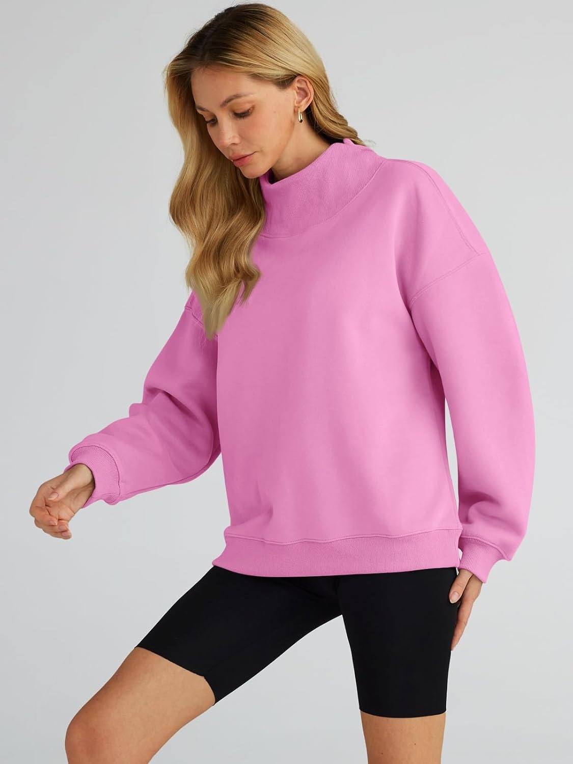 Women's Turtleneck Sweatshirt - Oversized Drop Shoulder Pullover with Fleece Lining
