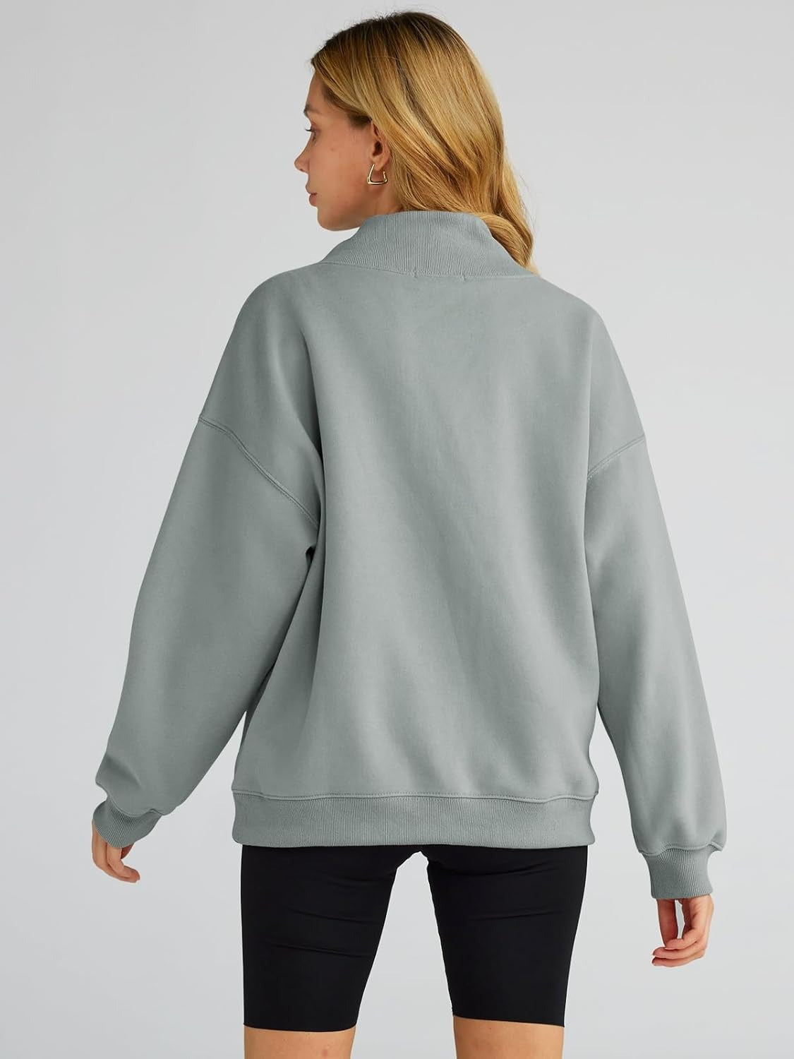 Women's Turtleneck Sweatshirt - Oversized Drop Shoulder Pullover with Fleece Lining