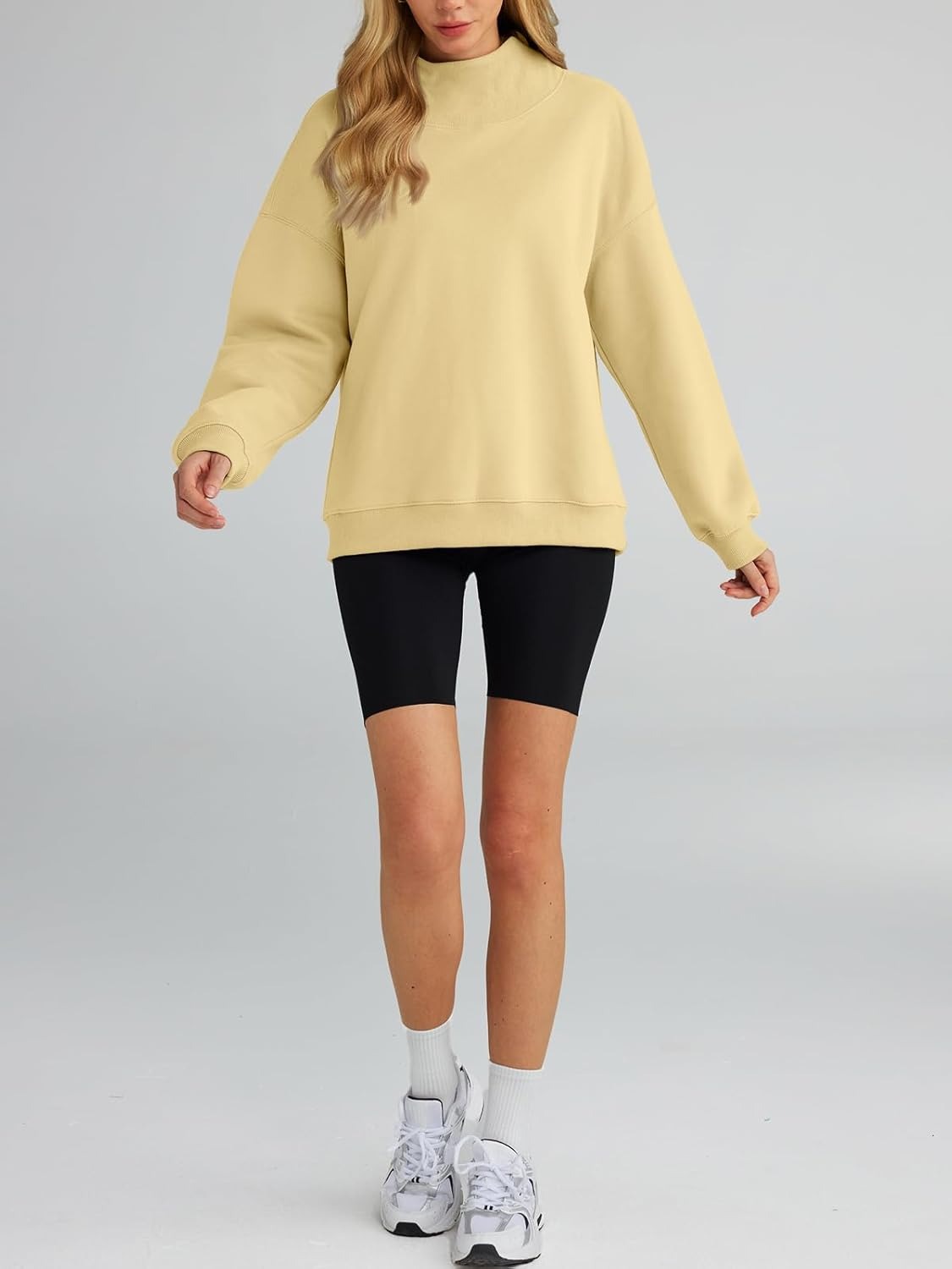 Women's Turtleneck Sweatshirt - Oversized Drop Shoulder Pullover with Fleece Lining
