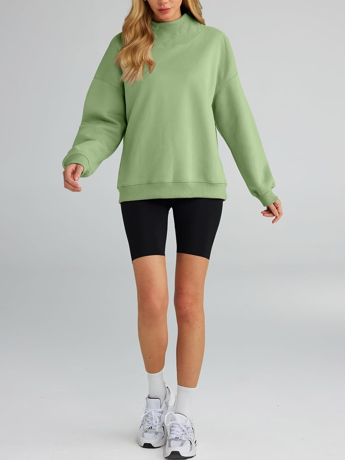 Women's Turtleneck Sweatshirt - Oversized Drop Shoulder Pullover with Fleece Lining
