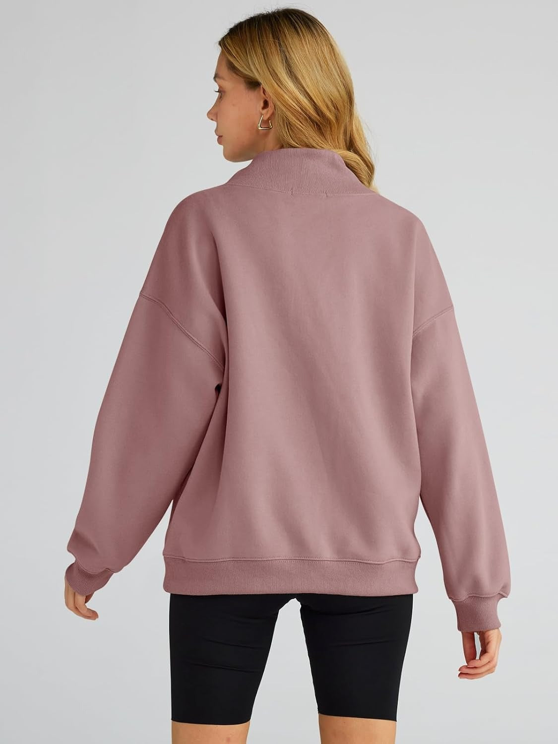 Women's Turtleneck Sweatshirt - Oversized Drop Shoulder Pullover with Fleece Lining