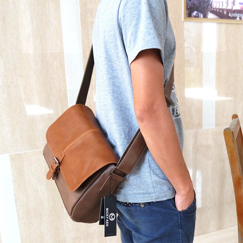 Men PU Leather Large Capacity Anti-Theft Cover Zipper Vintage Casual Messenger Bag Crossbody Shoulder