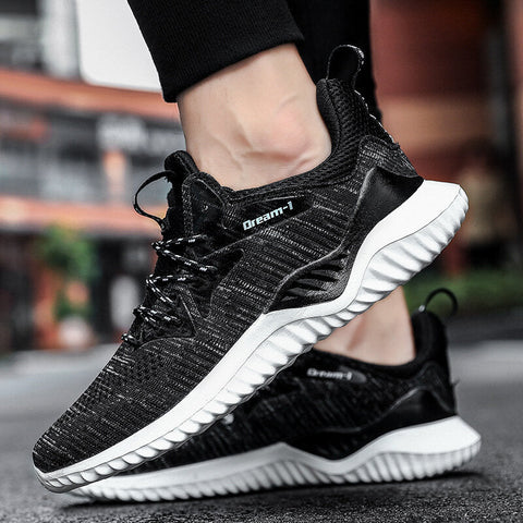 Men's Lightweight Sports Shoes Breathable Mesh Running Shoes Flying Woven Casual Sneakers