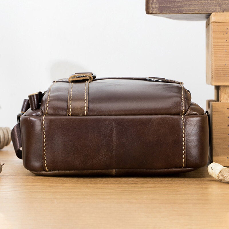 Men Genuine Leather Multi-pocket Crossbody Bag Vintage Keychain Design Shoulder