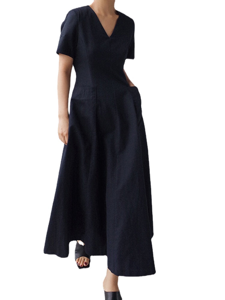 Solid Pocket Short Sleeve V-neck Swing Maxi Dress