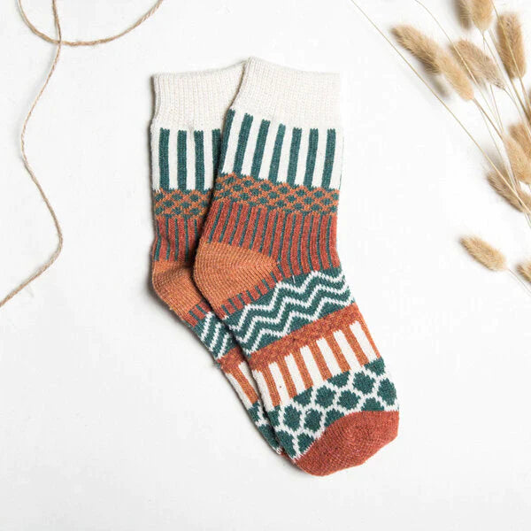 Women Stripe Wool Blend Socks Multi-Color Design Warm Casual Tube Thickening Sock