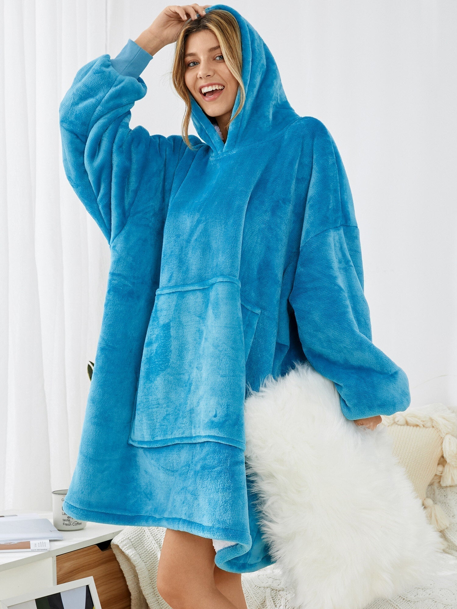 Women's Oversized Flannel Fleece Blanket Hoodie with Kangaroo Pocket