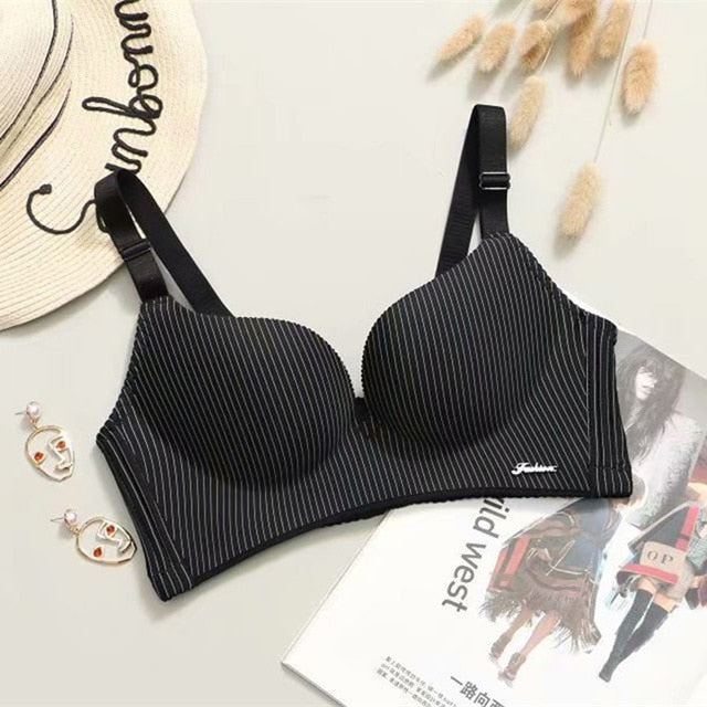 High End Brand Romantic Temptation Bra Set Women Striped Underwear Push Up Seamless Lingerie Female Sets 90C