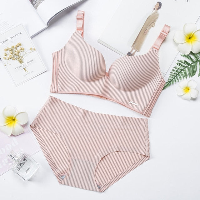 High End Brand Romantic Temptation Bra Set Women Striped Underwear Push Up Seamless Lingerie Female Sets 90C