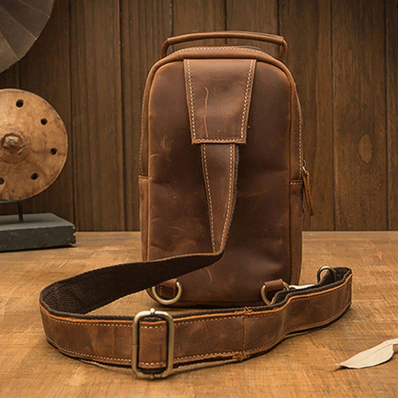 Men's Retro Multi-pocket Crossbody Chest Bag - Large Capacity Shoulder Bag