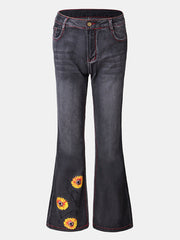 Women Flower Embroidered Pockets Regular Fit Casual Distressed Jeans