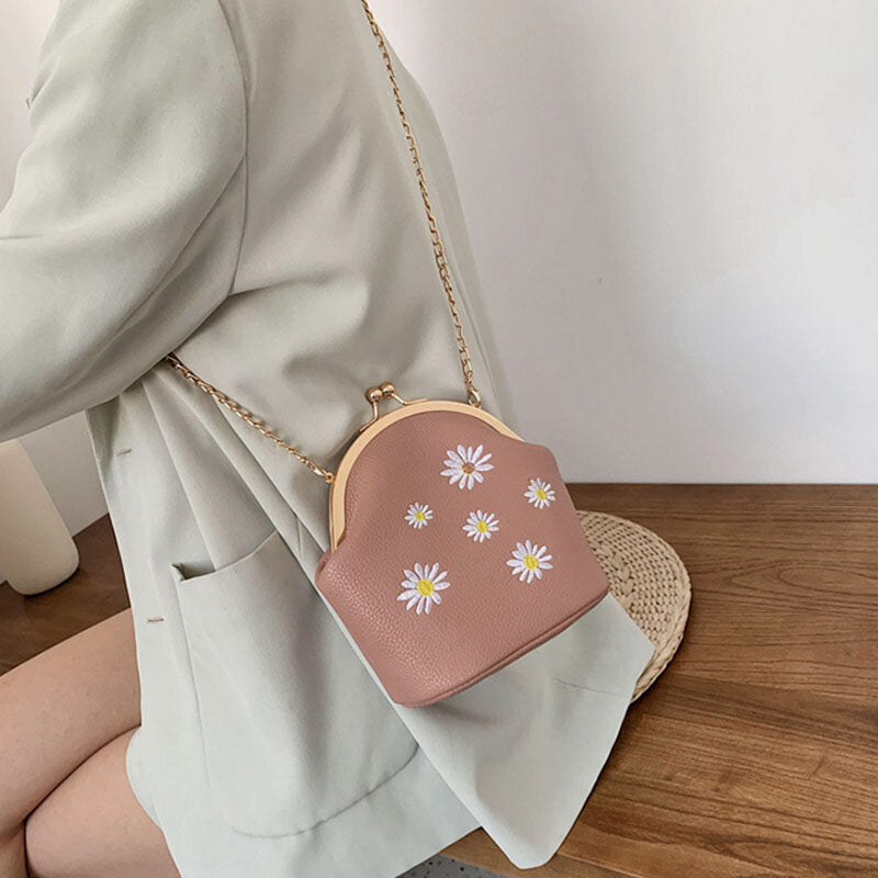 Women Daisy Embroidery Chains Hasp Crossbody Bag Shoulder