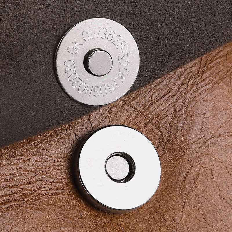 Men's Vintage Leather Crossbody Bag with Multi-Pockets & Headphone Port for 6.5" Phone