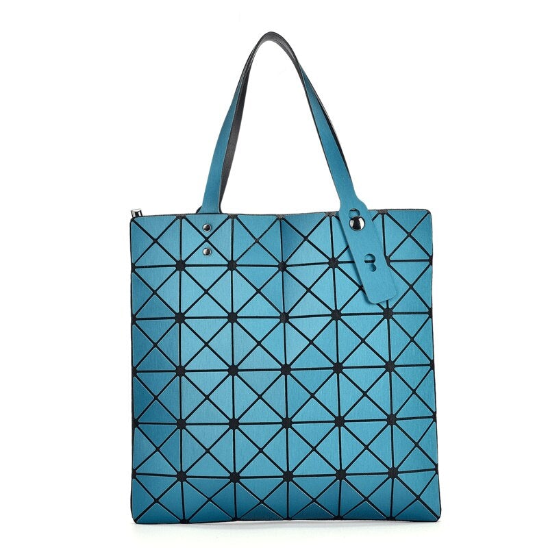 Stylish Women's Leather Shoulder Bag With Matte Geometric Pattern