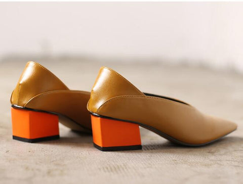 Vintage Genuíno Couro Volumoso Mix Cor Mid-Heeled Hot Women Sapatos Dedo do Dedo do Dedo Dom Sexy V Design Retro Sapatos Femininos