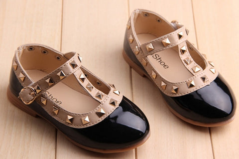 Chic Girls' Comfortable Low-heeled Leather Princess Shoes With Rivets