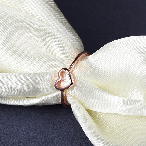 Modyle New Fashion Rose Gold Couleur Coeur en forme d’anneau de mariage pour femme
