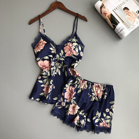 Summer Sexy Ladies' Floral Print Satin Sleepwear With Chest Pad